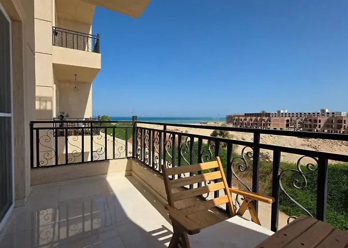 شقة Charming Sea View - Selena Bay